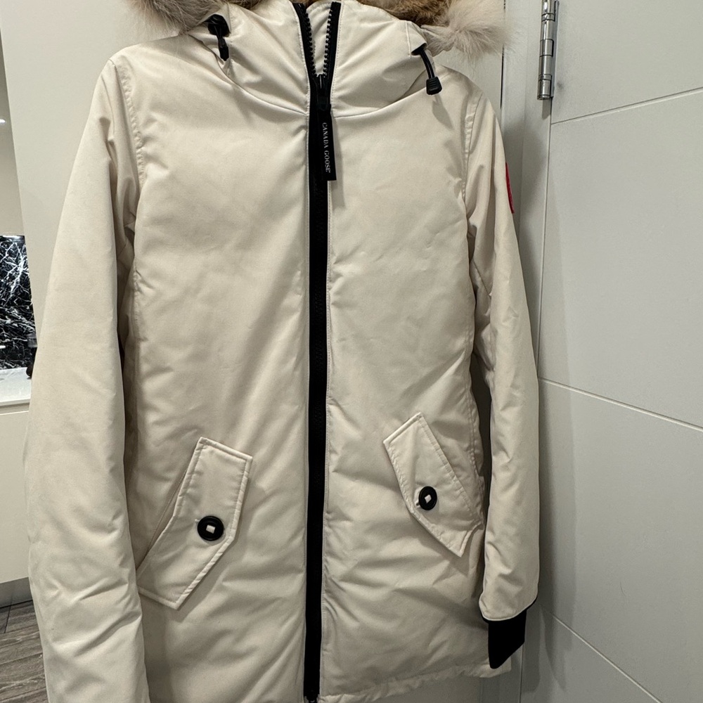 Canada Goose Women's Off-White Hooded Puffer Jacket